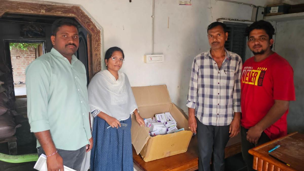 Telangana DCA raids quack’s premises, seizes illegal drugs worth ₹17,800