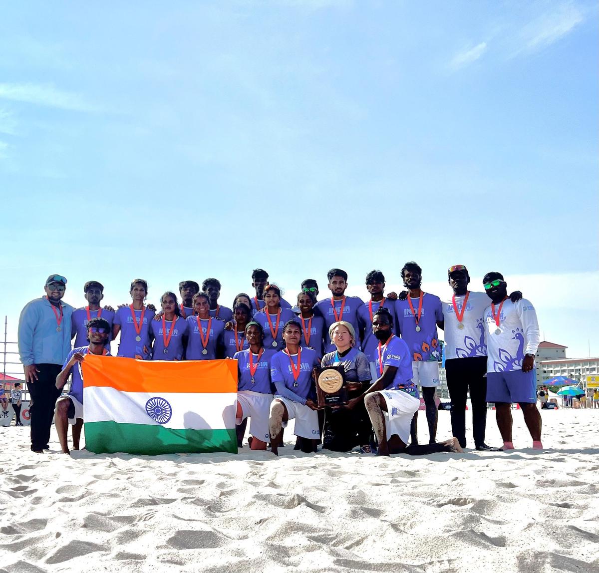 Team India Mixed which won the silver at the recent AUBOC tournament in Shirahama