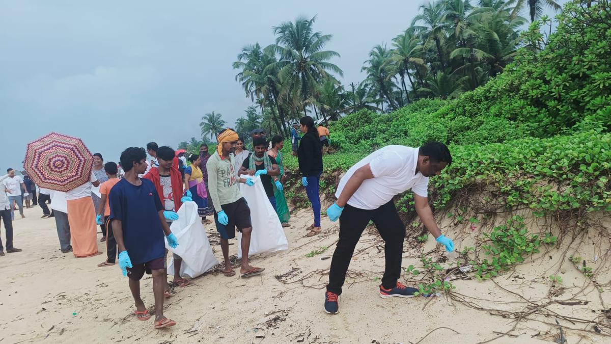 MCC collects 26 tonnes of trash from nine beaches during two-day cleaning drive