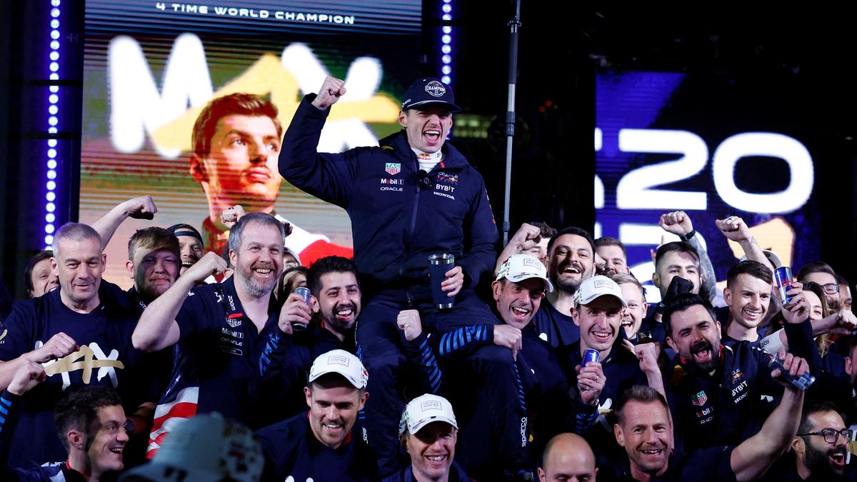 Verstappen captures 4th F1 championship after Mercedes sweep of Las Vegas Grand Prix