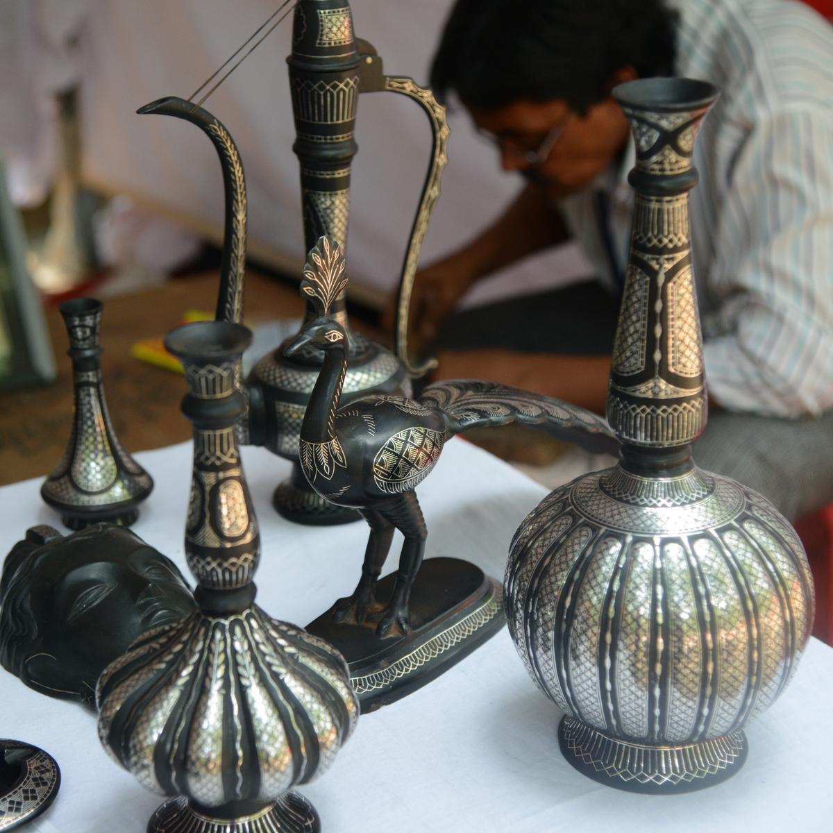 An artisan at a  Bidari art workshop 