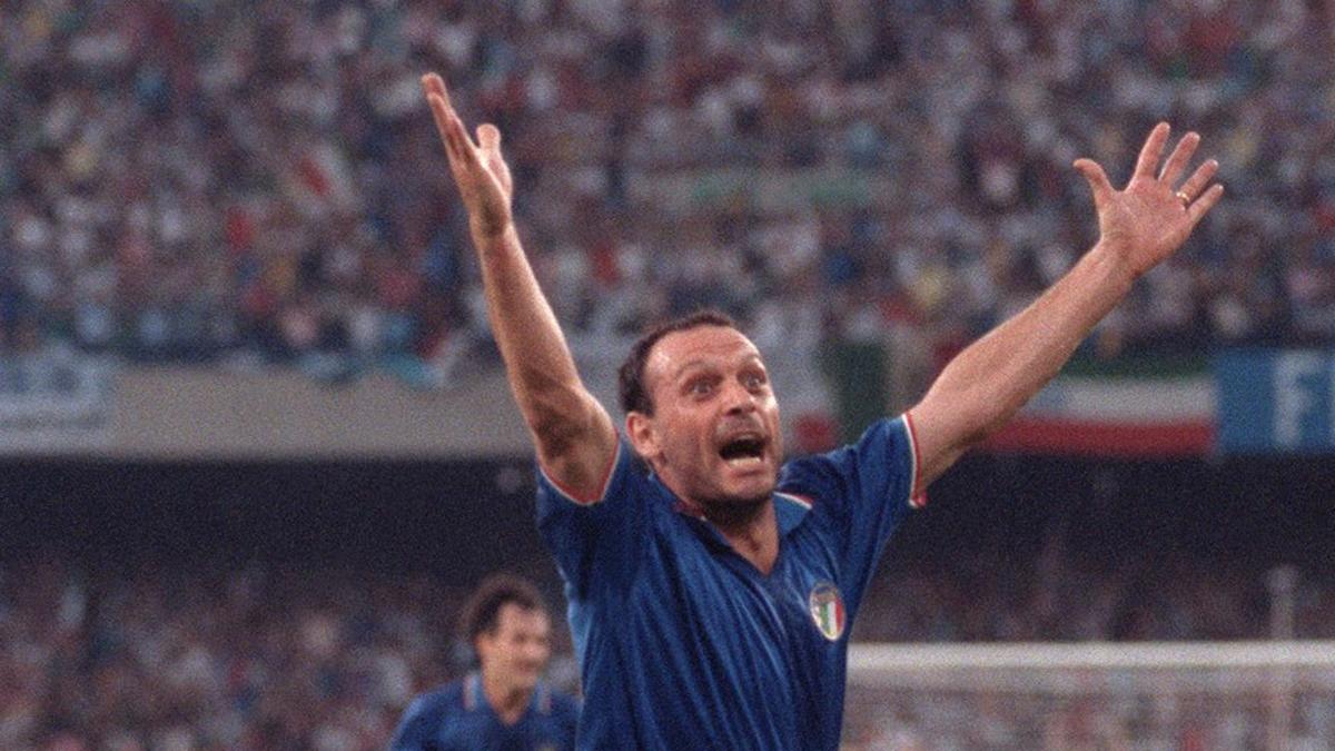 Salvatore ’Totò’ Schillaci, the Italy striker who was top scorer at 1990 World Cup, dies at 59