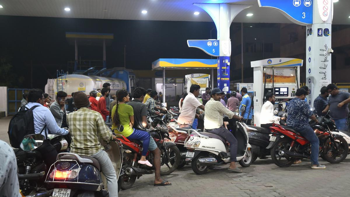 Petroleum dealers demand ECI exemption for cash movement 