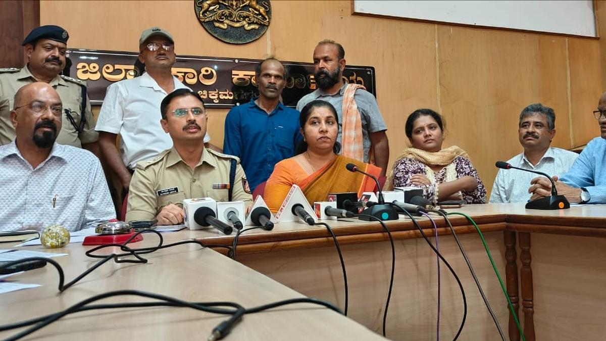 Maoist Kotehonda Ravi, who had been with Naxal movement for 17 years, surrenders in Chikkamagaluru