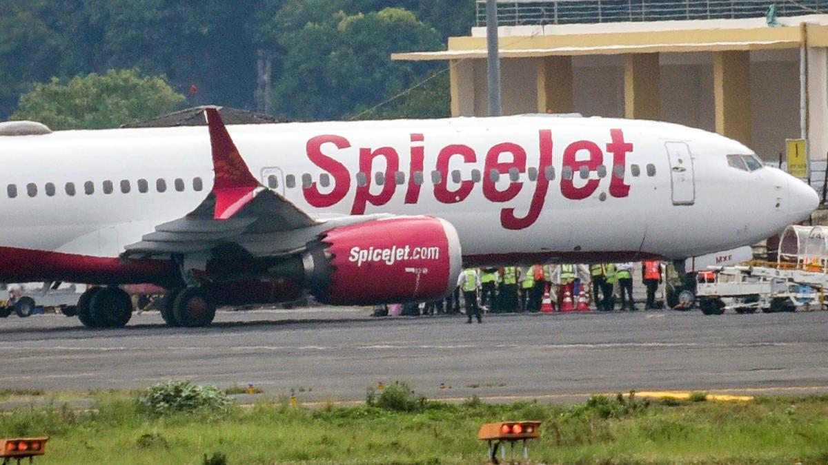 SpiceJet freighter aircraft returns to Kolkata due to its unserviceable weather radar