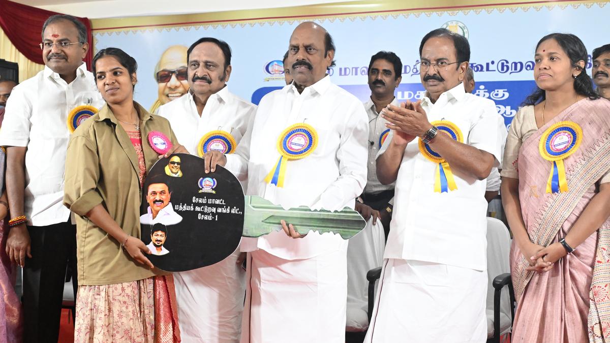 Welfare assistance distributed to over 1,500 beneficiaries in Salem district