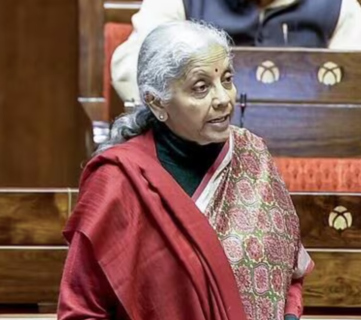 President offers ‘dahi-cheeni’ to Nirmala Sitharaman ahead of Budget 2026