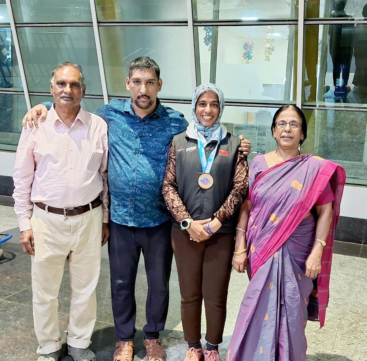 Nausheen with her family Nausheen with her family