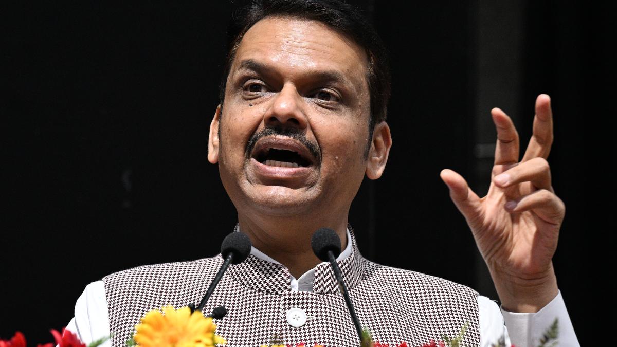 Maharashtra Cabinet approves 15,000 Police posts
