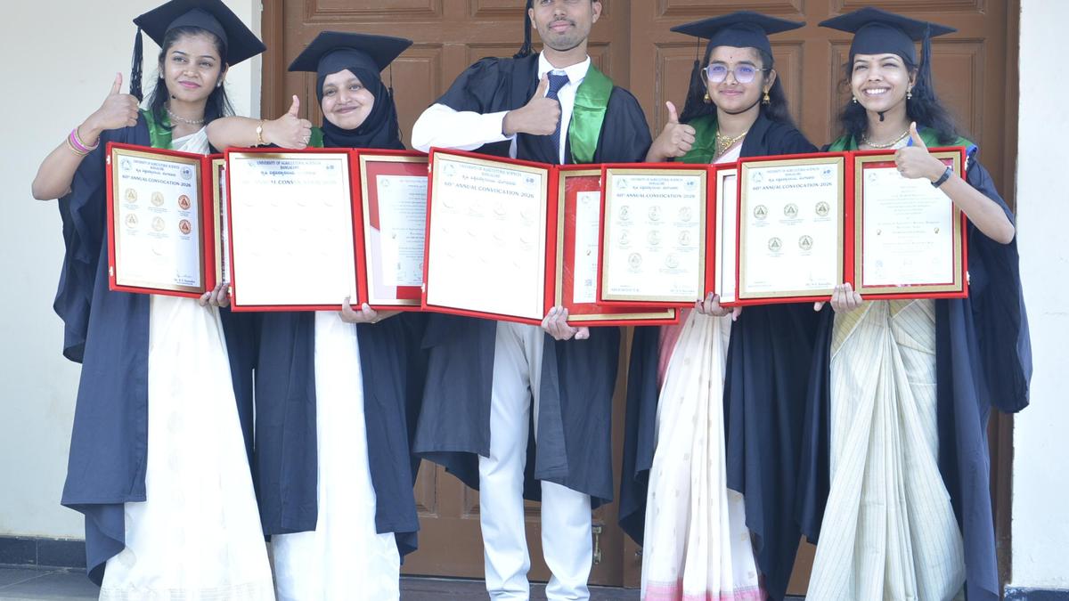 1,115 students get degrees at University of Agricultural Sciences, Bangalore convocation