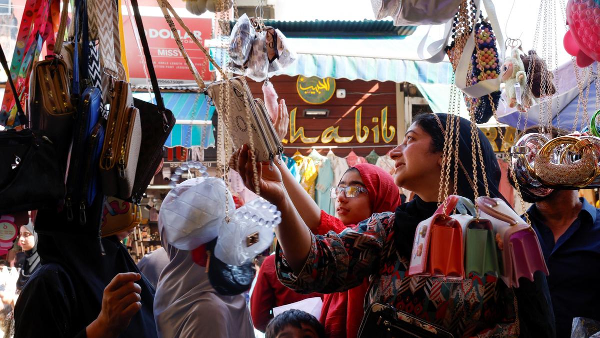 J&K govt. declares 3-day holiday for Id in Kashmir