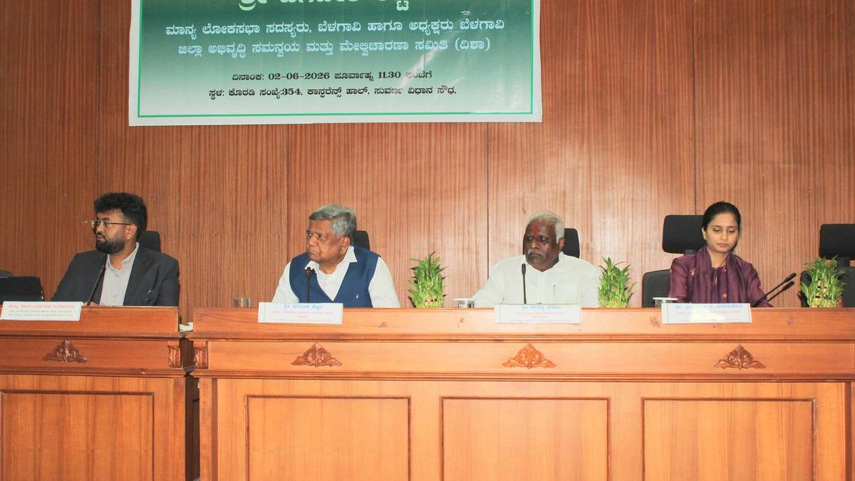 Belagavi: Focus on Jal Jeevan Mission, says Jagadish Shettar