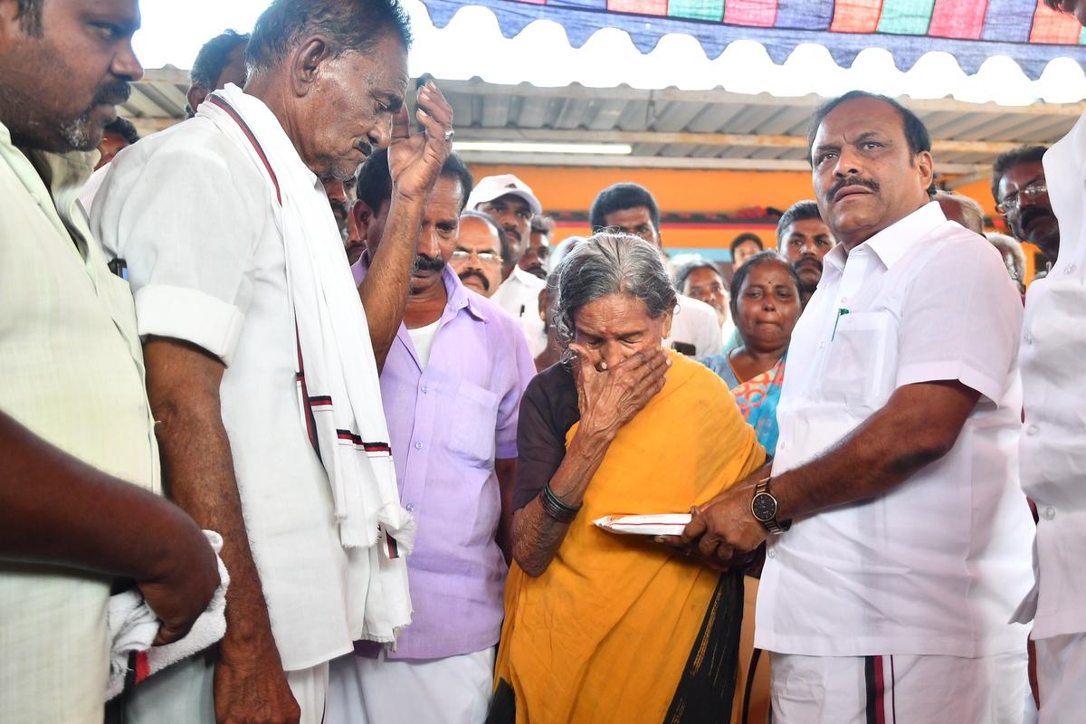 85-year-old DMK functionary in Salem ends life alleging Hindi Imposition