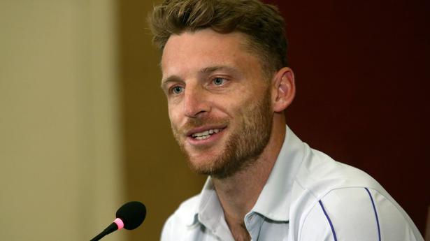 England cricketers arrive for first Pakistan tour since 2005