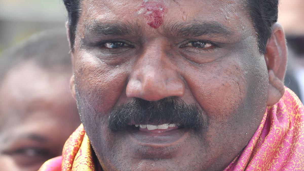 Trade Union leader Sethu Selvam quits CPI
