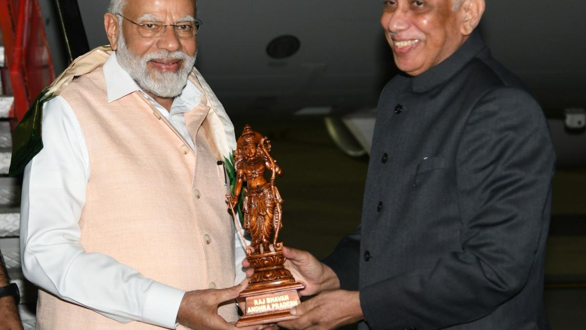 Prime Minister Narendra Modi receives warm welcome at Tirupati airport