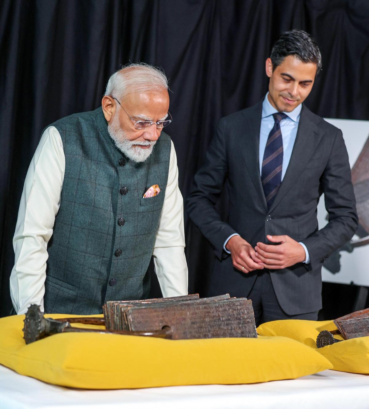 Return of Leiden Copper Plates Spurs Calls for More Repatriations