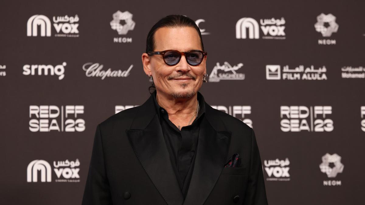 Johnny Depp responds to ‘Blow’ co-star’s verbal abuse allegations