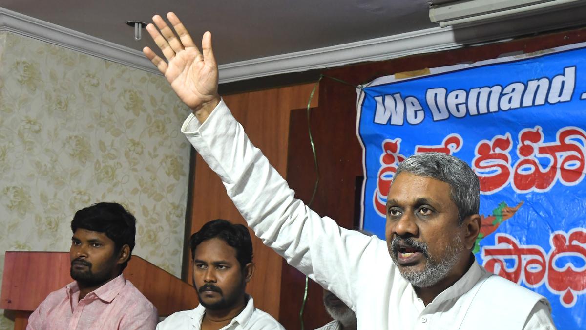 Samara Yatra-2.0 will be organised in Andhra Pradesh on Special Category Status from Jan. 20, says Chalasani Srinivas