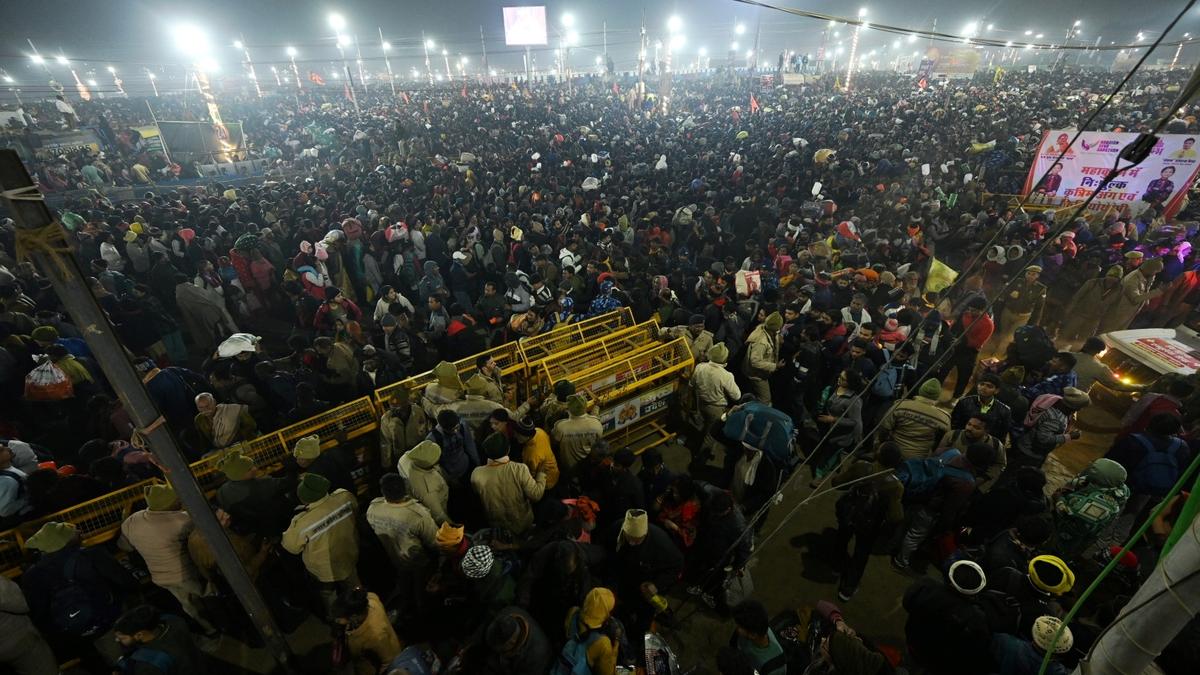 Maha Kumbh stampede: Administration and management of the Maha Kumbh should be handed over to Army, says Akhilesh Yadav