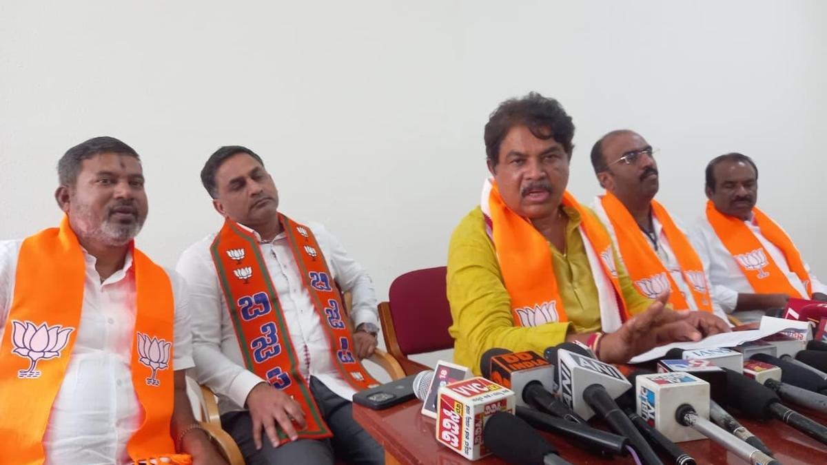 Leader of Opposition R. Ashok criticises Congress government