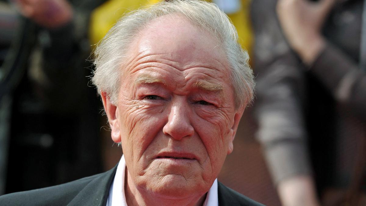Michael Gambon, actor who played Albus Dumbledore in six ‘Harry Potter’ movies, dies at age 82