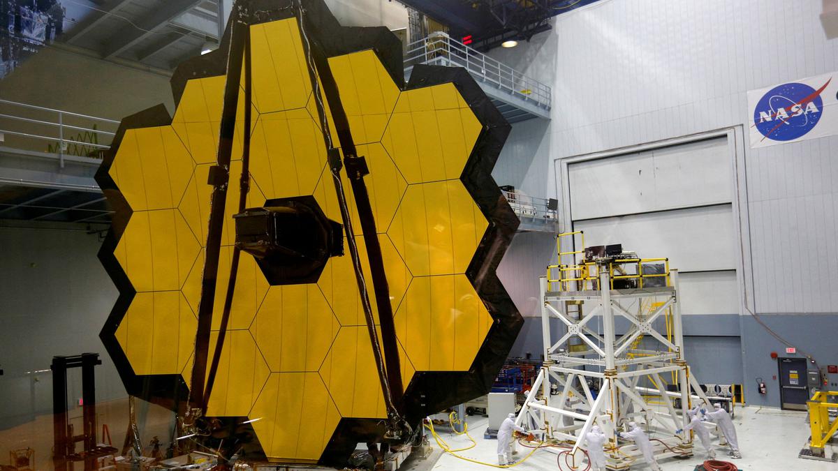 James Webb Telescope: When the stars came out