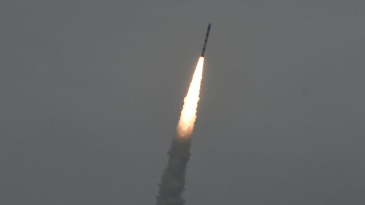 ISRO SSLV-D1/EOS-02 launch | Updates