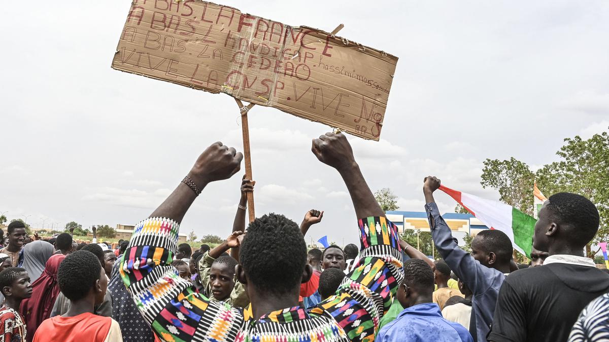 Tensions rise as West African nations prepare to send troops to restore democracy in Niger