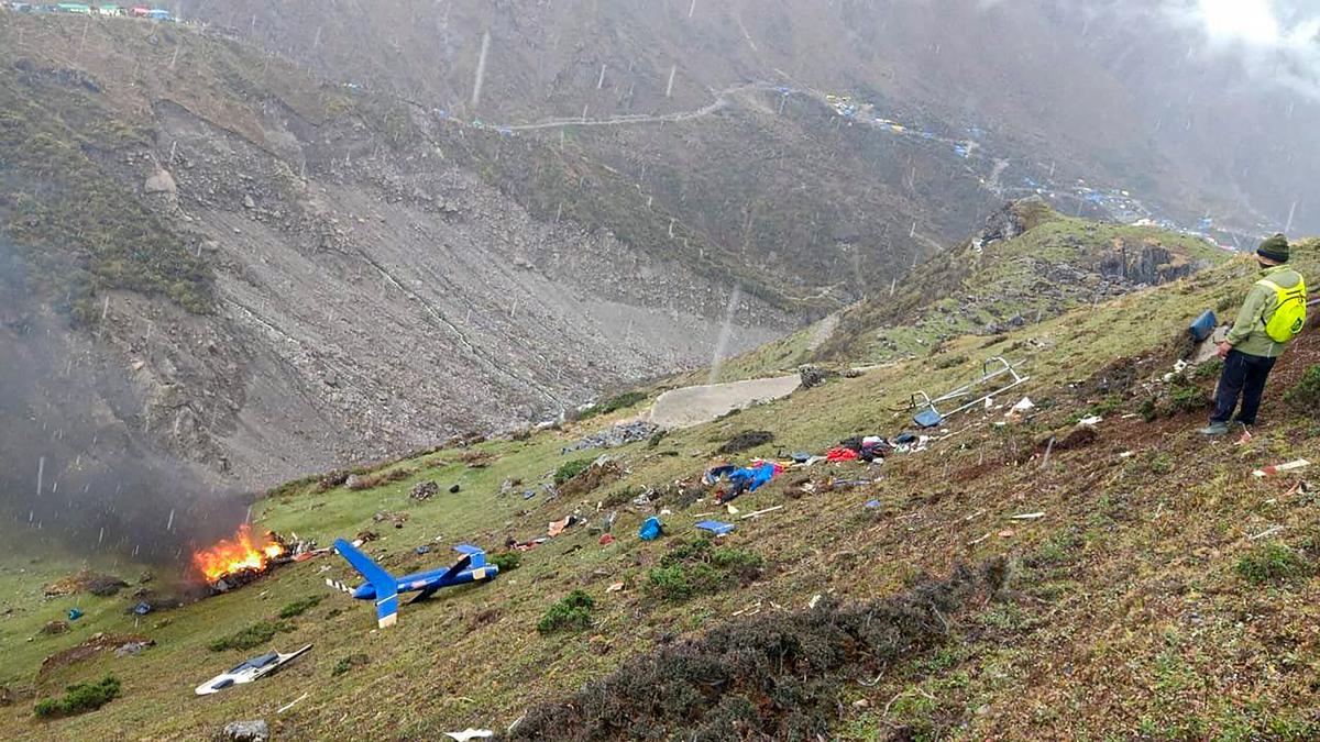 Helicopter crashes in Uttarakhand, 7 feared dead