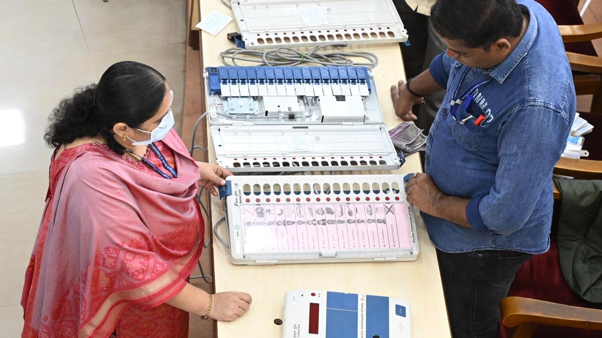 Erode (East) bypoll 2025 |&nbsp;Insertion of&nbsp;names,&nbsp;party symbols, fixing of ballot sheets on EVMs begin