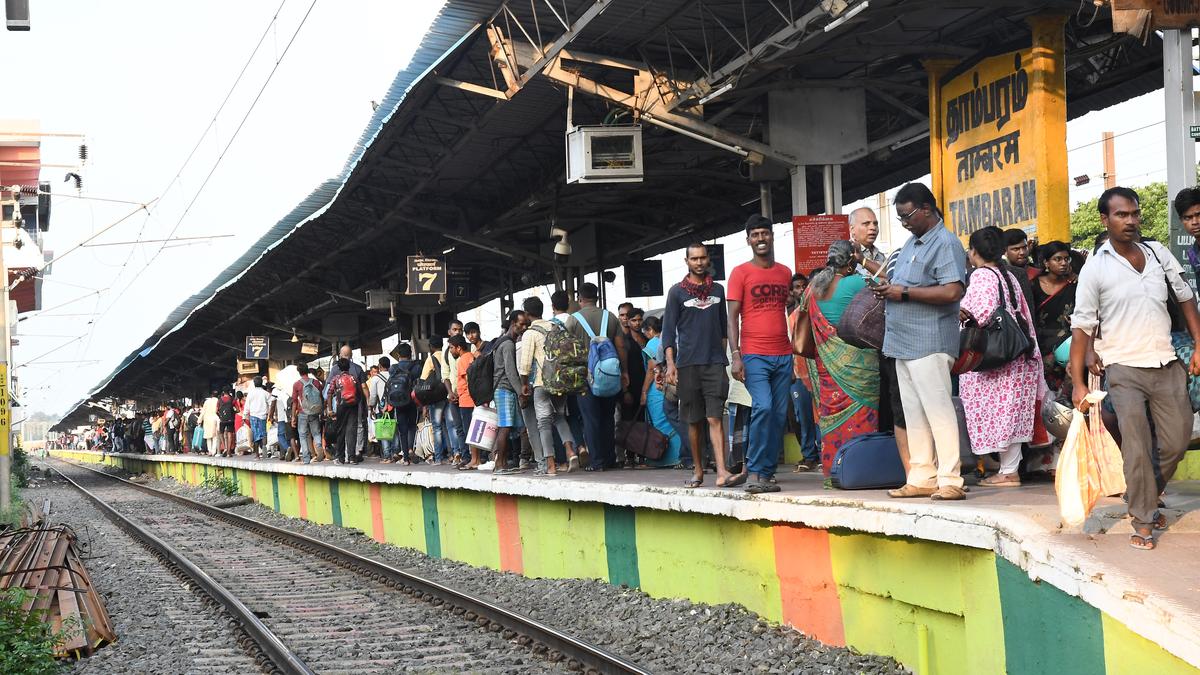 Signal failure at Chennai Beach railway station hits suburban train services