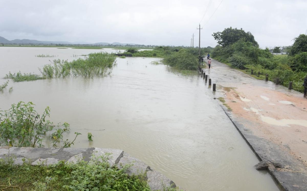  A bridges inundated after stream water overflowed onto it. 