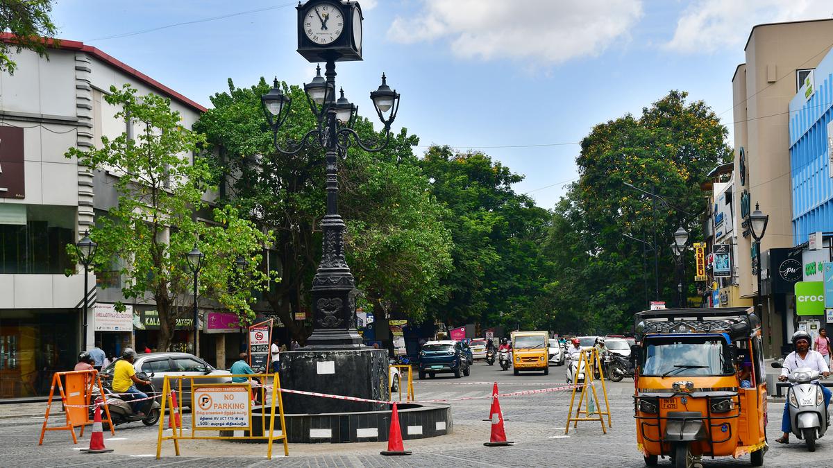 Police try out suggestions to improve traffic flow at three roundabouts in Coimbatore city