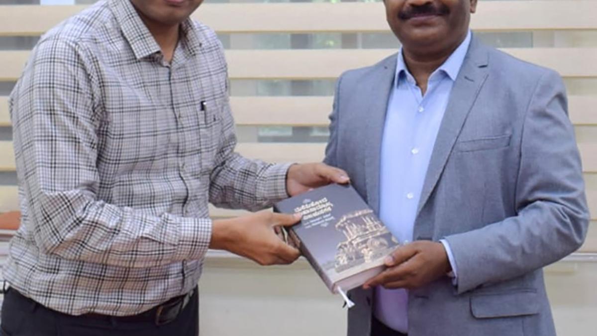 Akram Pasha takes charge as KSRTC Managing Director