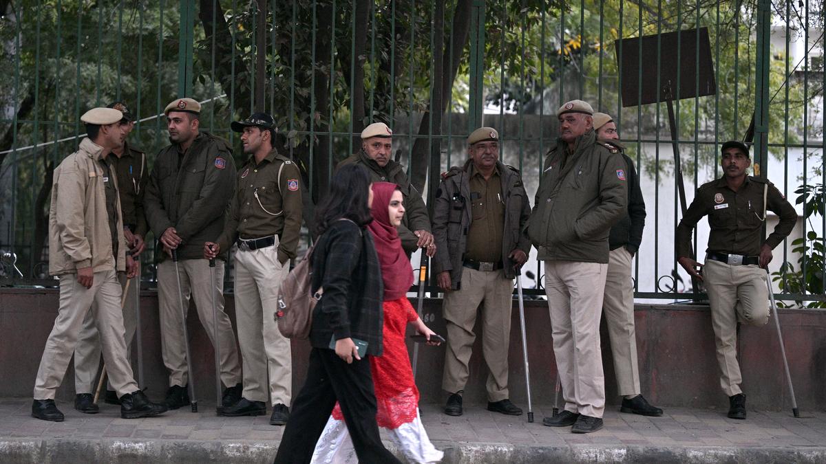 Jamia protest: 14 students detained, police personnel deployed outside university campus