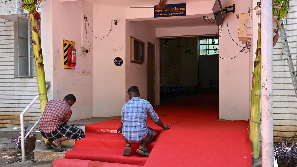 Special themed polling stations set up in Madurai