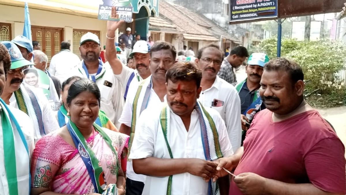 People will repose faith in Y.S. Jaganmohan Reddy: Parvatipuram MLA Alajangi Jogarao