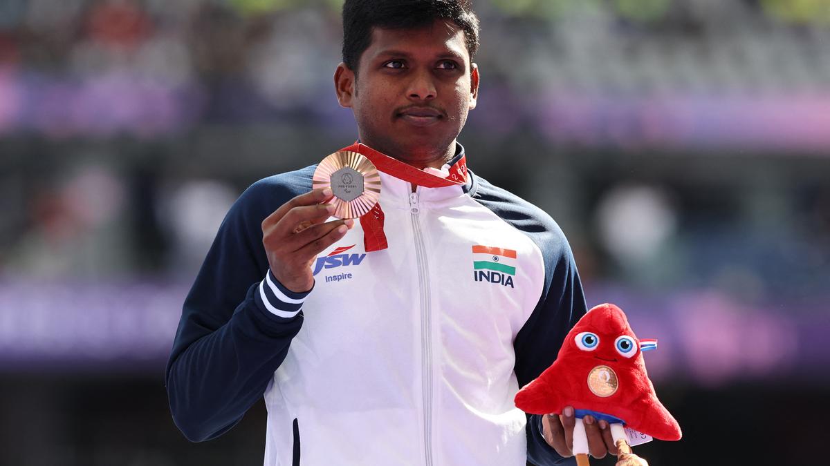 Paralympics medallist Mariyappan to sport a blade soon