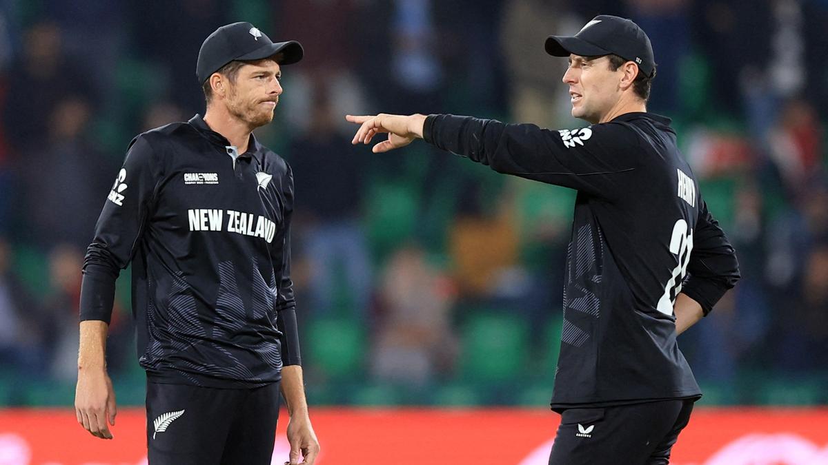 New Zealand set for ‘scrap’ with India on slower pitch: Santner