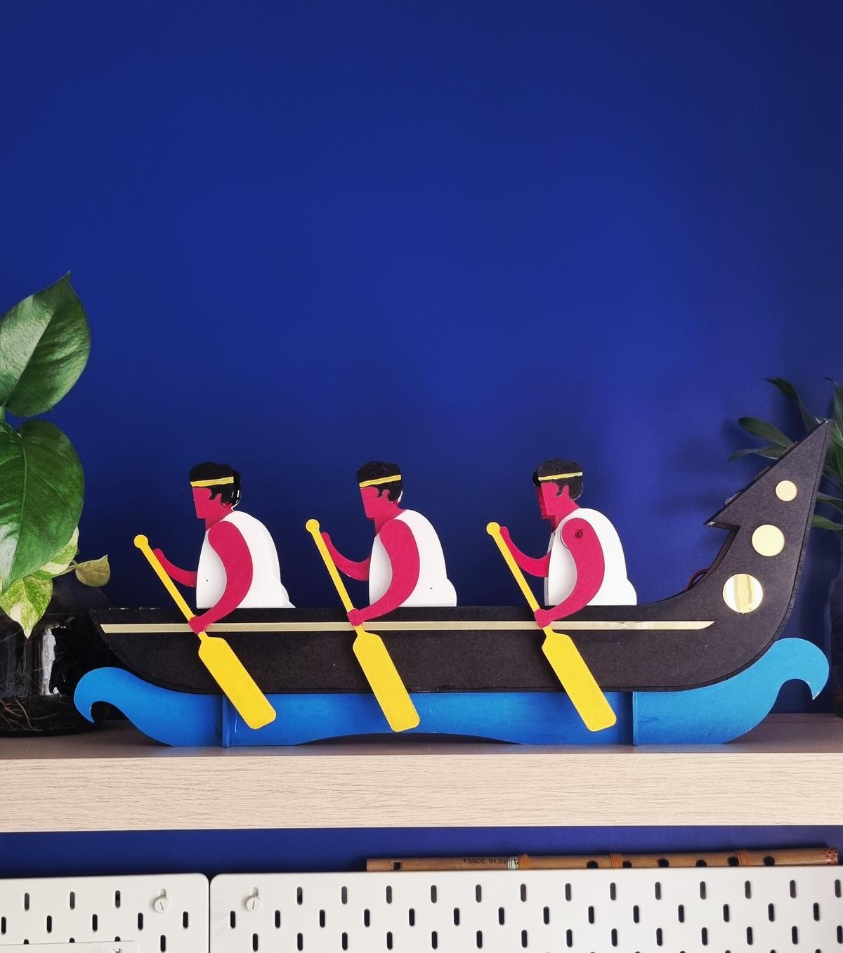 The snakeboat showpiece