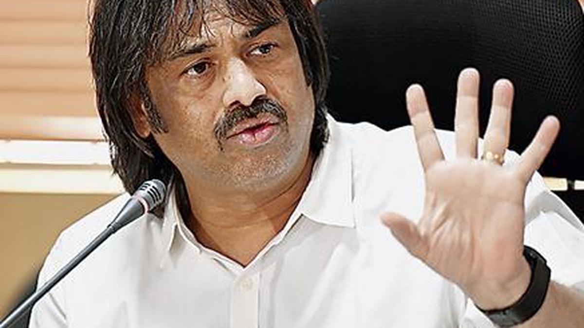 School dropout rate in Karnataka drops at primary level, but spikes at high school