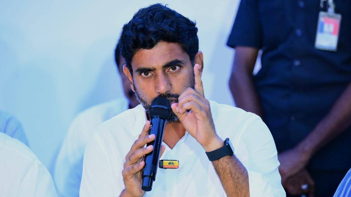 Jana Sena Party leaders from Visakhapatnam meet Nara Lokesh in Rajamahendravaram and express support