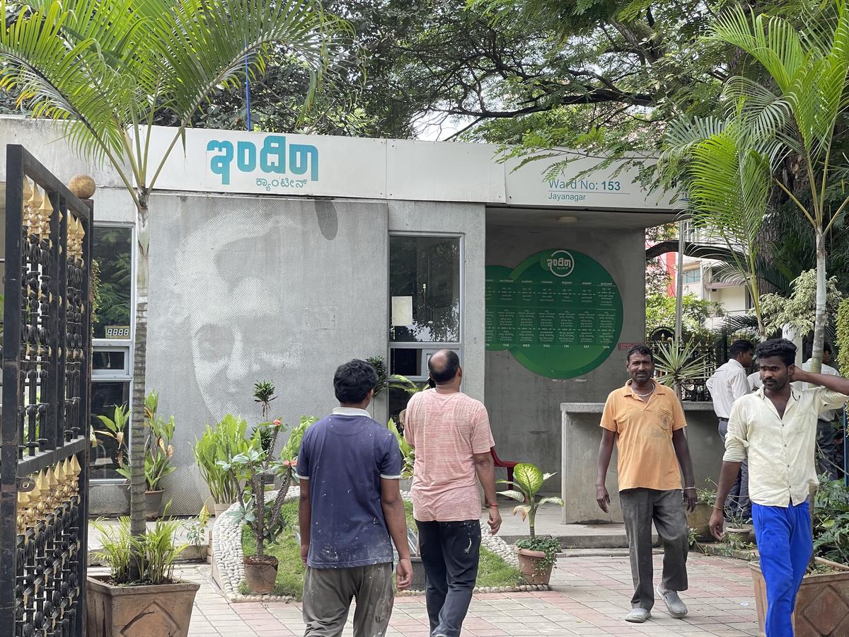 Despite no patronage by govt, a few Indira canteens retain success