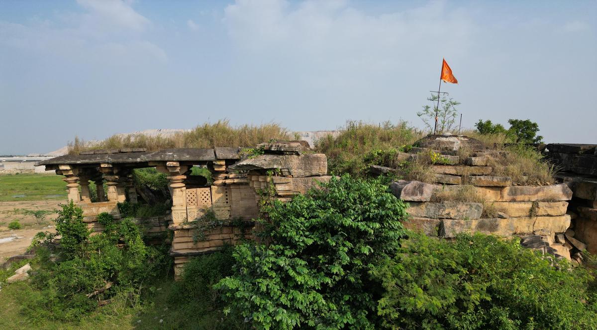 Chandravelli temple in Manthani Mandal of Peddapalli district. 