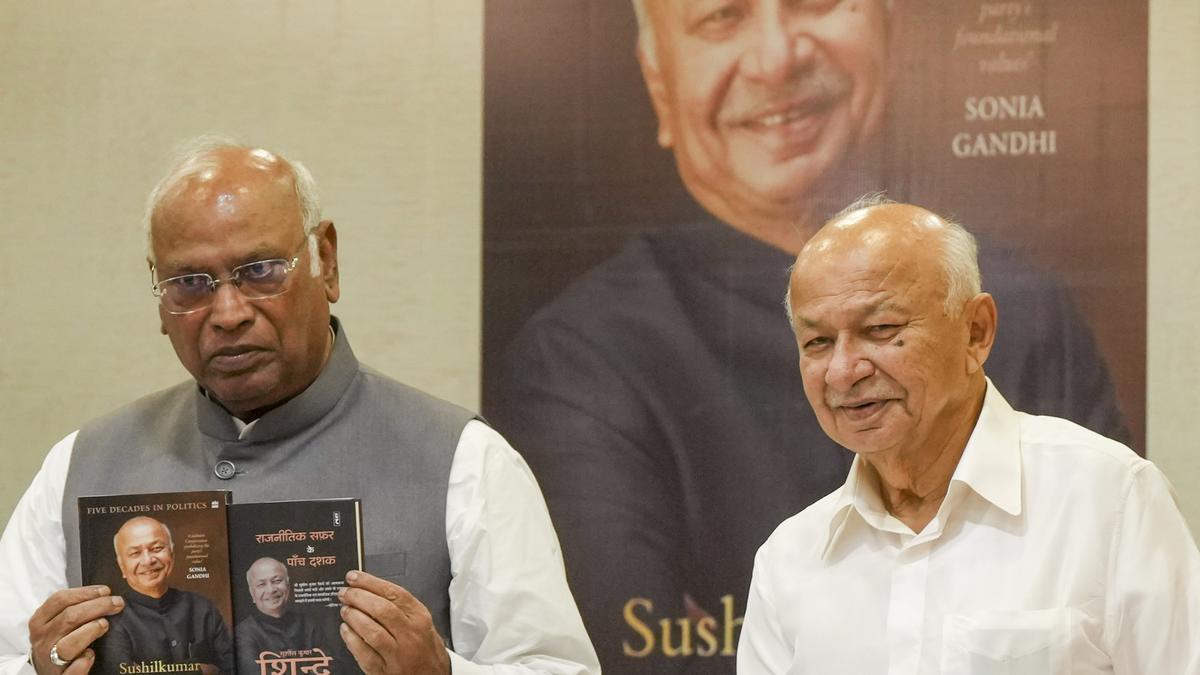 People in politics should not retire, says Congress chief Mallikarjun Kharge