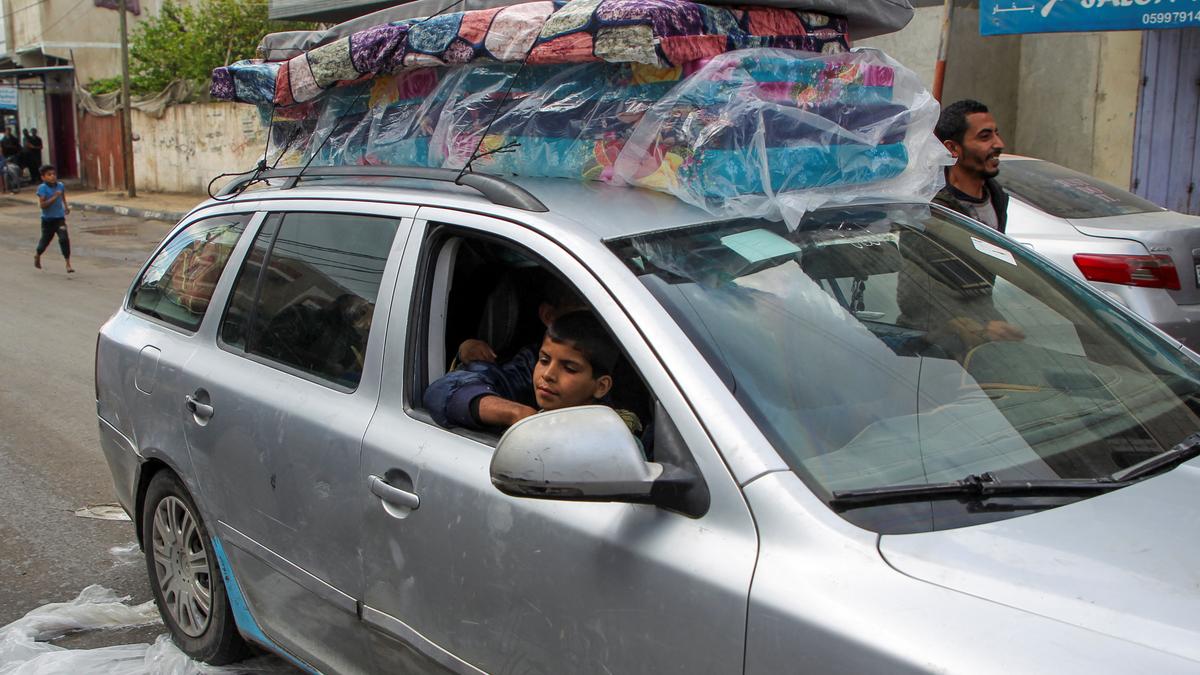 Israel begins evacuating part of Rafah ahead of threatened assault