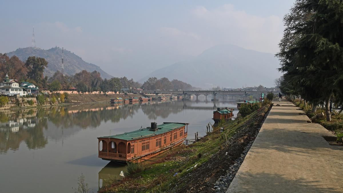 Centre directs officials to upscale efforts for &lsquo;better utilisation&rsquo; of river waters in J&K under Indus Water Treaty