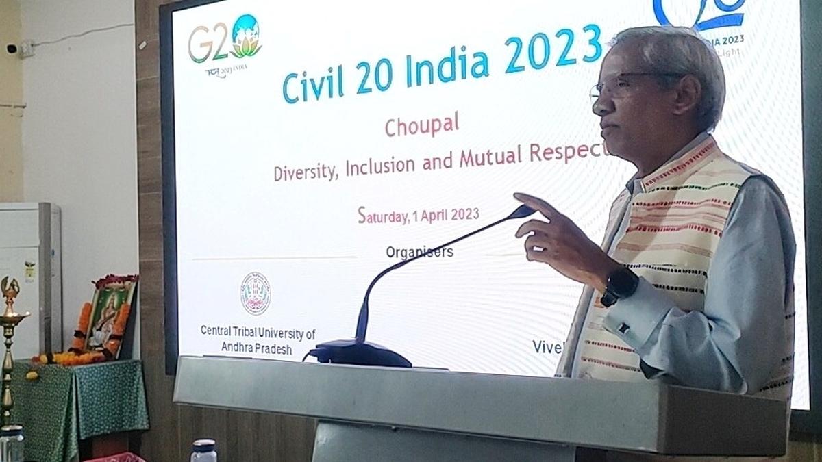 Universal family concept needed to be promoted among youngsters, says Tribal University VC