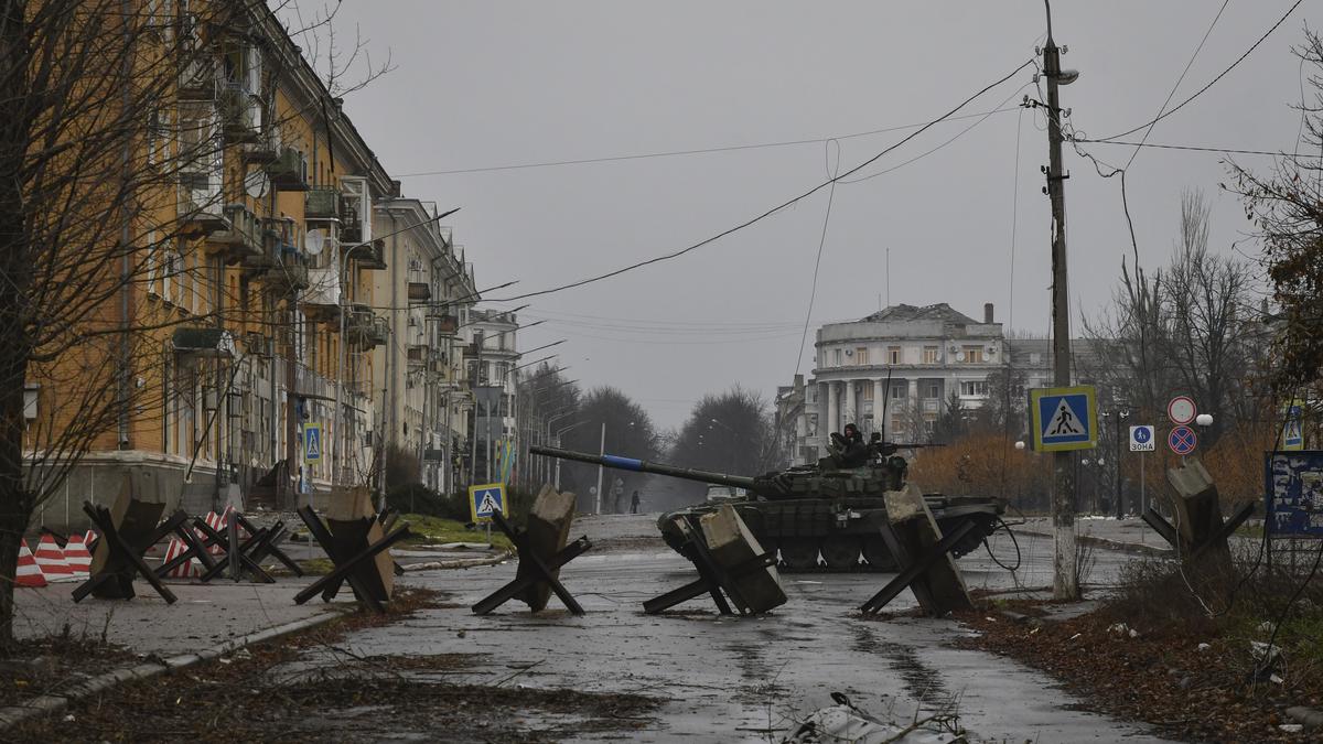 Russia launches another major missile attack on Ukraine